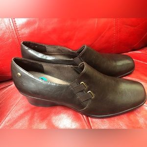 Womens NEW Life Stride Sz 12W Brown Wedge Like Heel